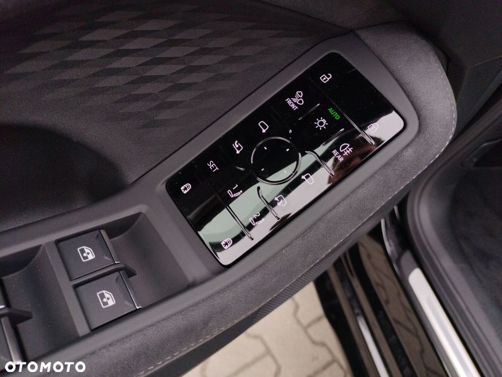 Audi A5 Limousine - 11