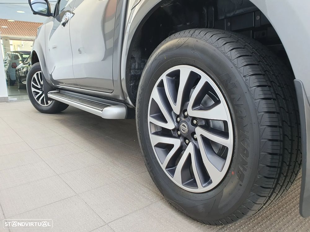 Nissan Navara 2.3 dCi CD 4WD Tekna AT - 15