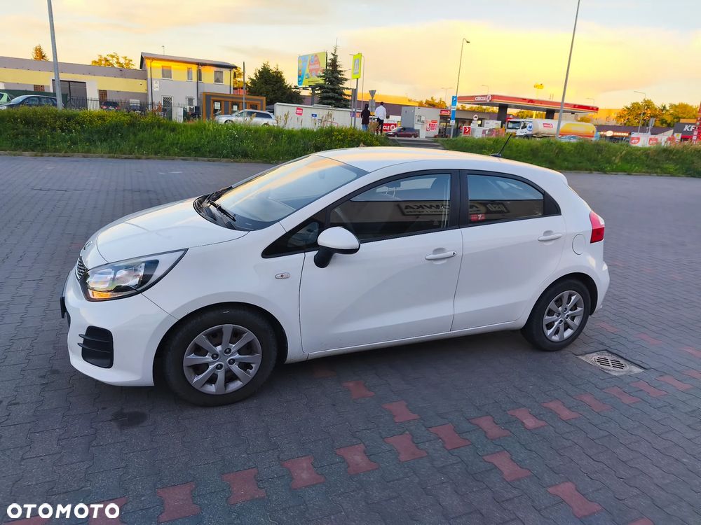 Kia Rio 1.2 Business Line - 2