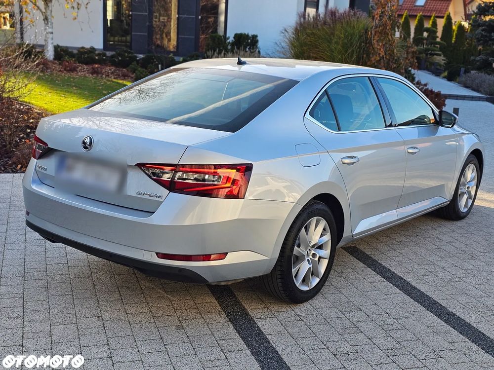 Skoda Superb 1.5 TSI Ambition - 5