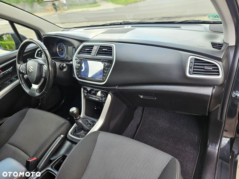 Suzuki SX4 S-Cross 1.6 VVT 4x2 limited+ - 22