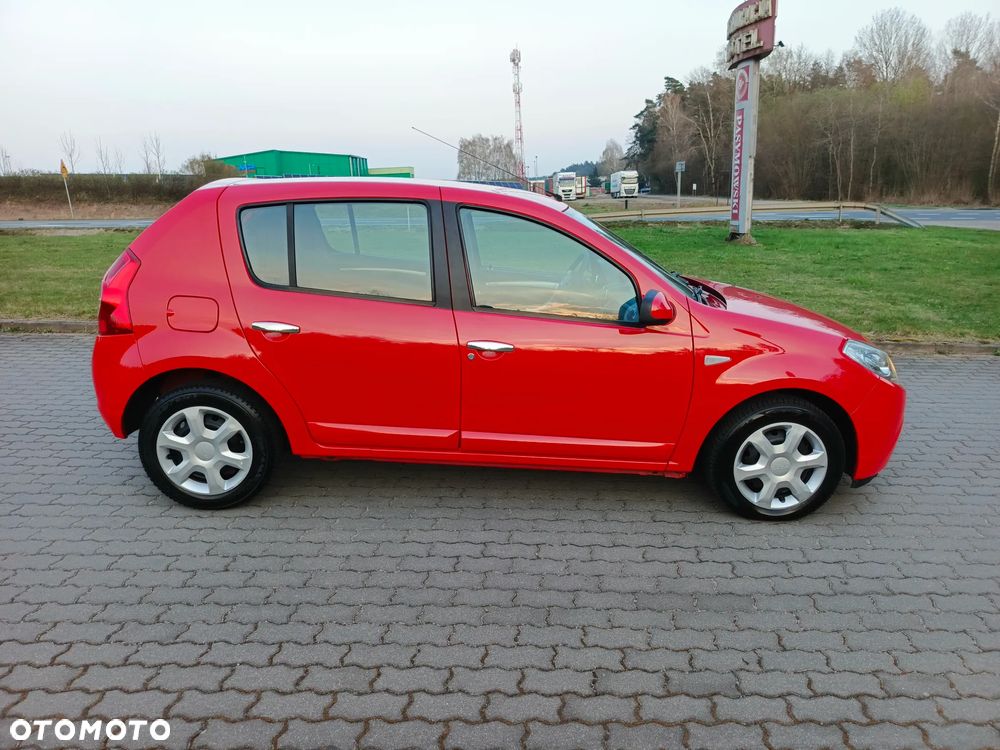 Dacia Sandero - 22