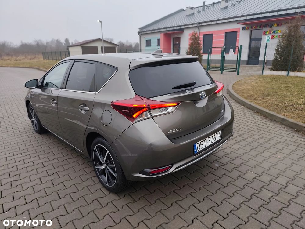 Toyota Auris - 14