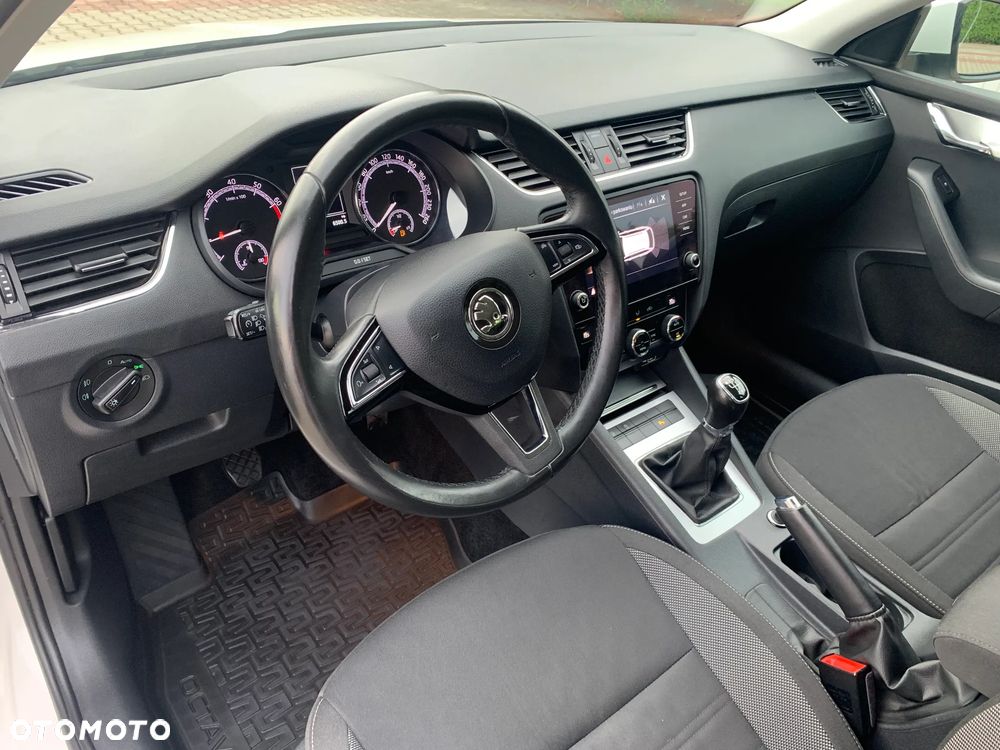 Skoda Octavia 1.5 TSI GPF ACT Ambition - 12