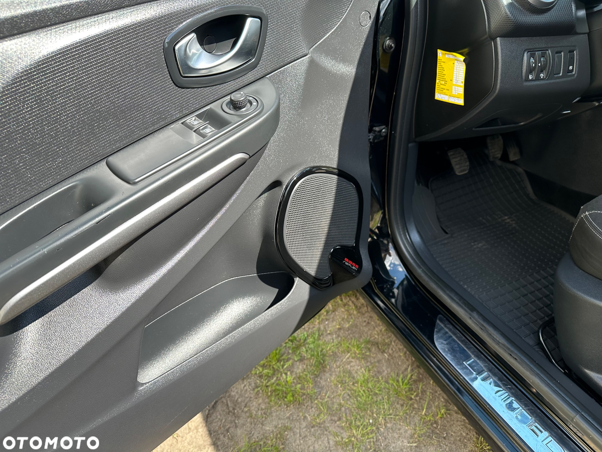 Renault Clio 0.9 Energy TCe Limited - 29