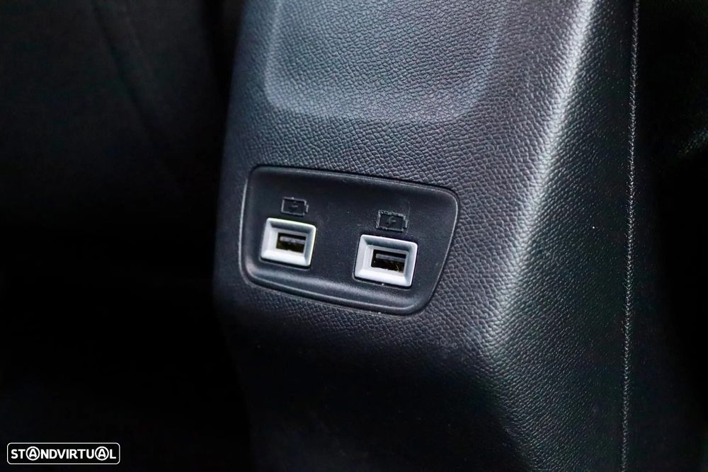 Peugeot e-2008 50 kWh Allure Pack - 34