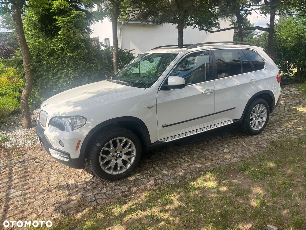 BMW X5 xDrive48i - 1
