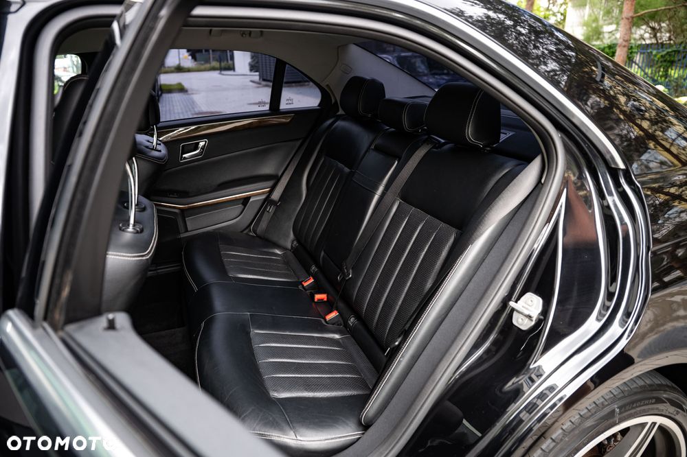 Mercedes-Benz Klasa E 220 CDI DPF BlueEFFICIENCY Automatik Elegance - 10