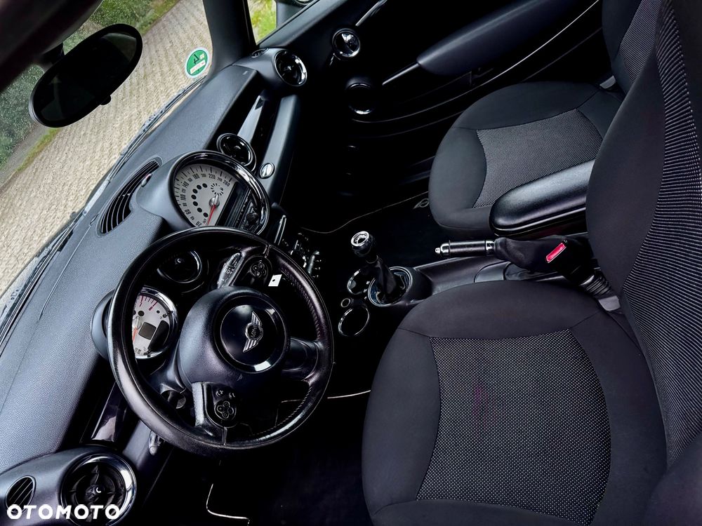 MINI Cooper Highgate - 9