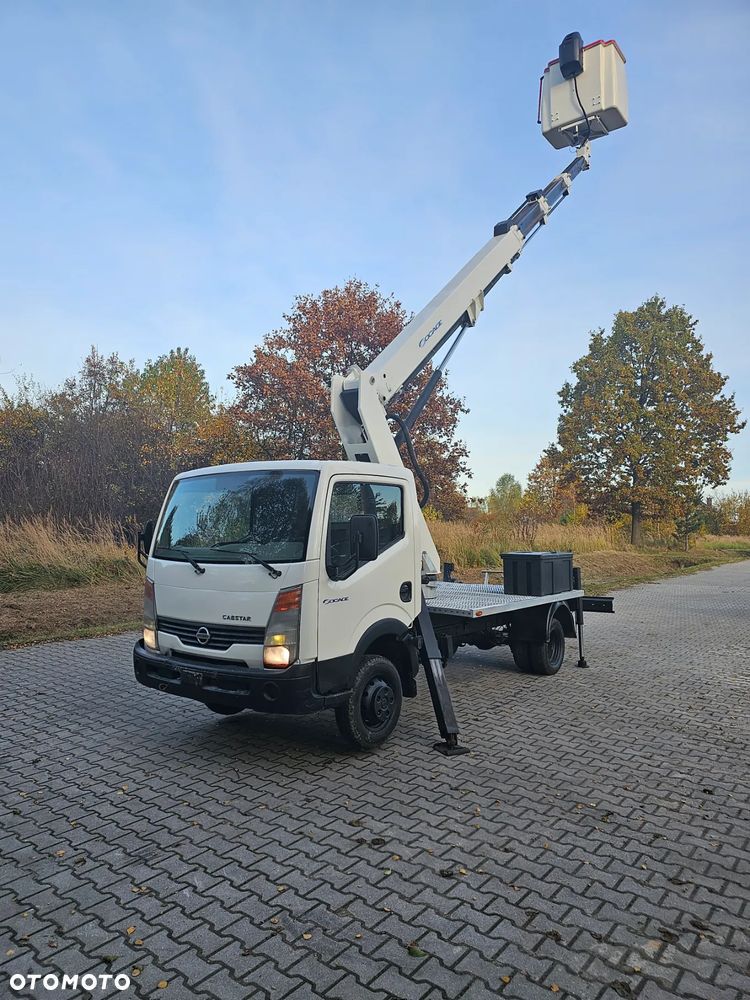 Nissan Cabstar . SOCAGE T20 . 20metrów . - 5