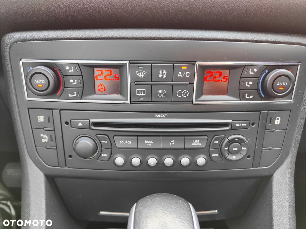 Citroën C5 2.0 HDi Exclusive - 25