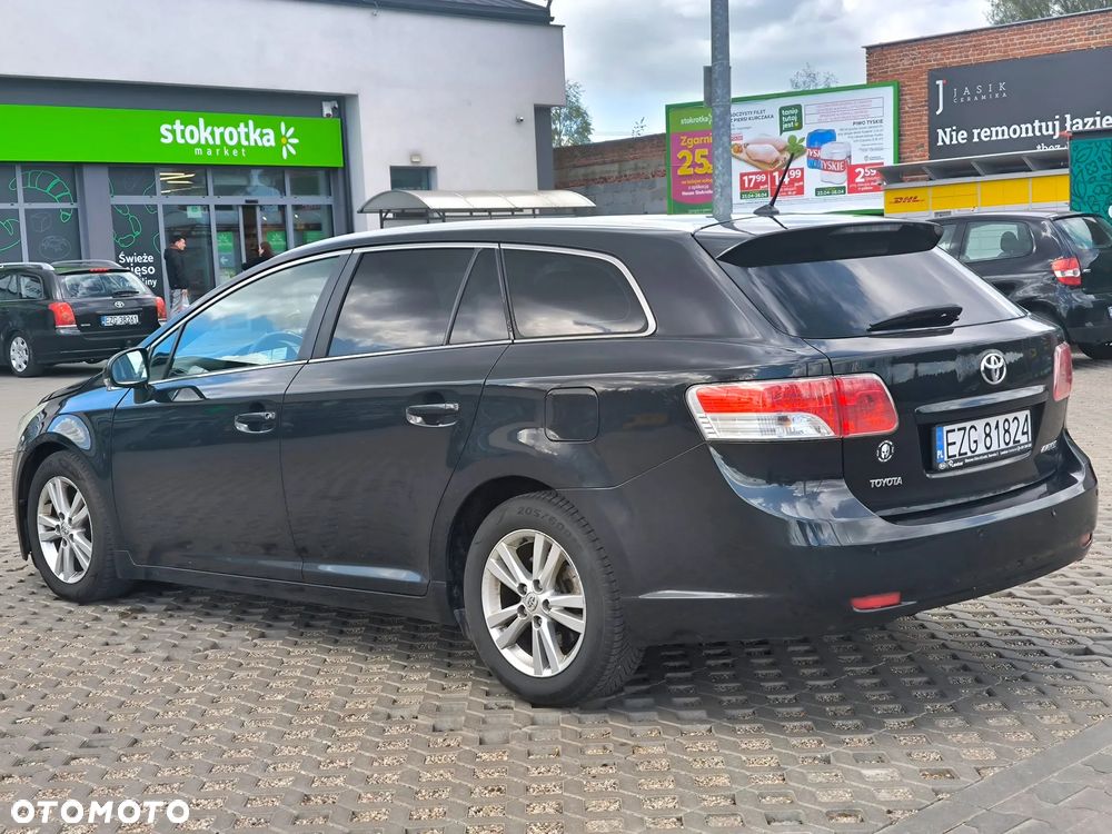 Toyota Avensis 2.0 D-4D Sol - 6