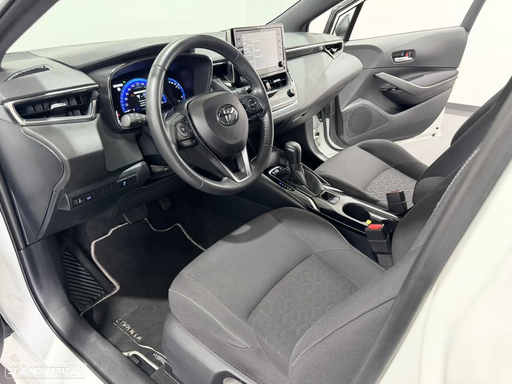 Toyota Corolla 1.8 Hybrid Comfort - 19
