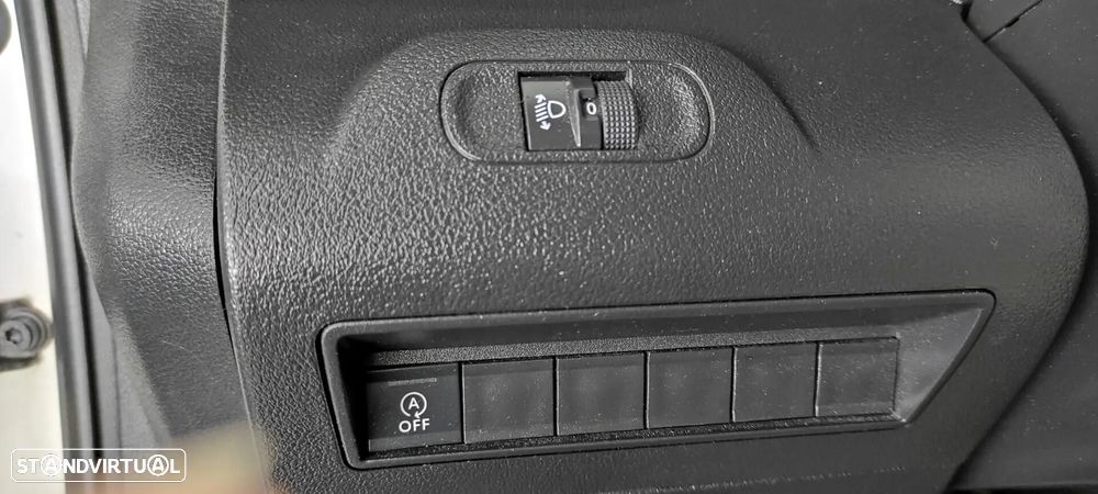 Peugeot Partner 3 Lugares - 37