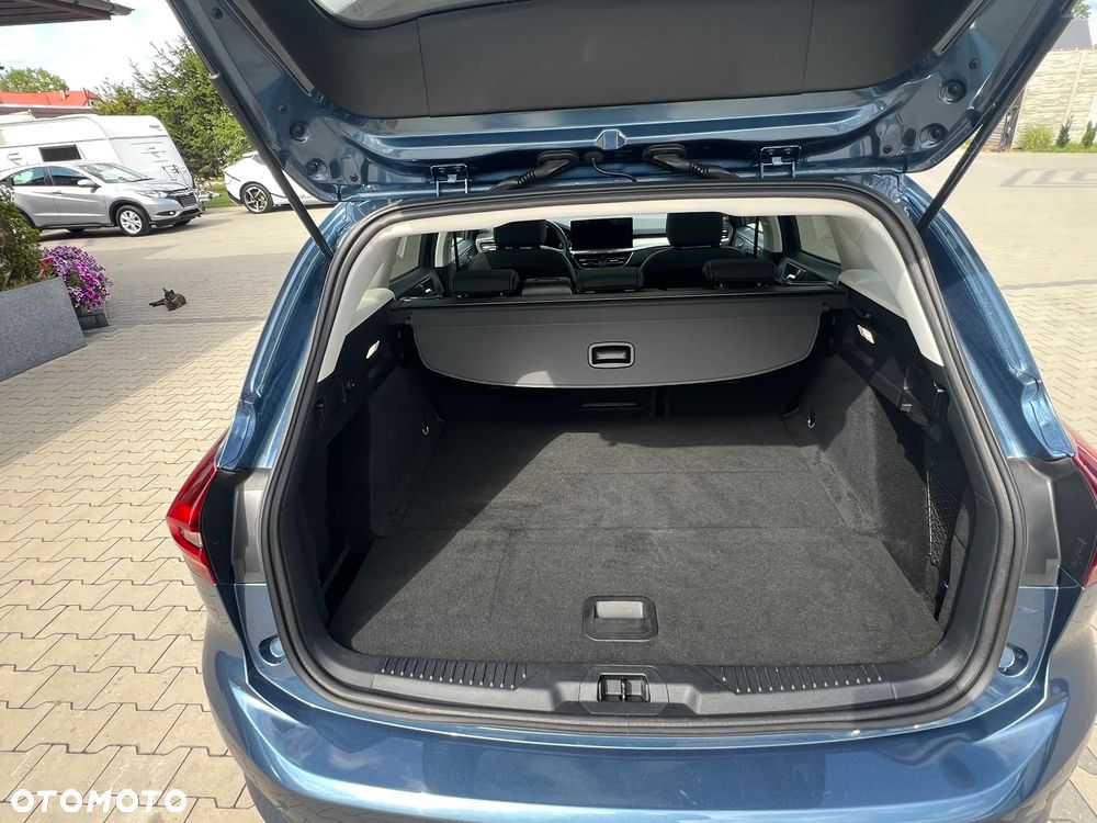 Ford Focus 1.0 EcoBoost Titanium X - 13