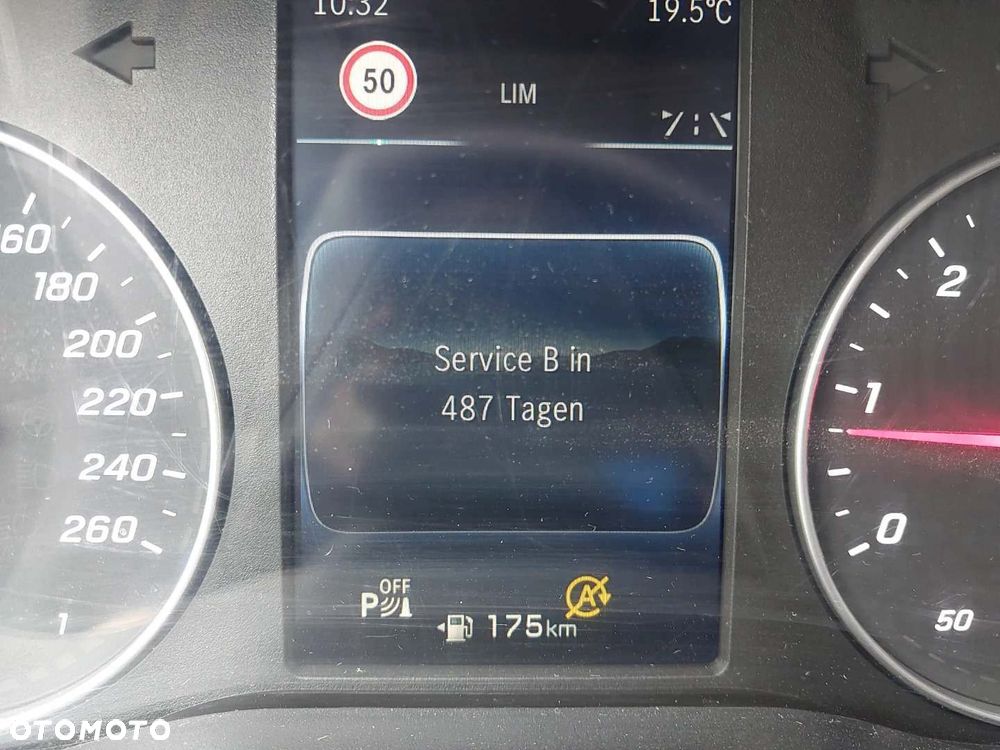 Mercedes-Benz Vito - 24