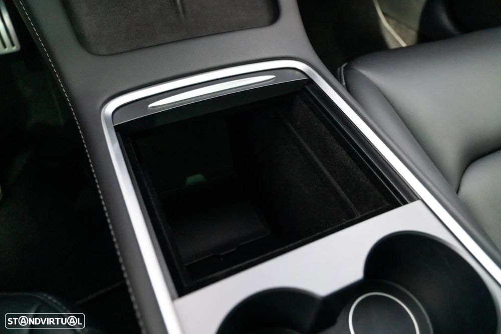 Tesla Model 3 Performance Dual Motor AWD - 19