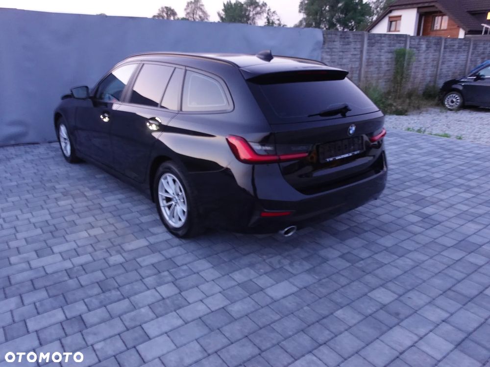 BMW Seria 3 320d - 3