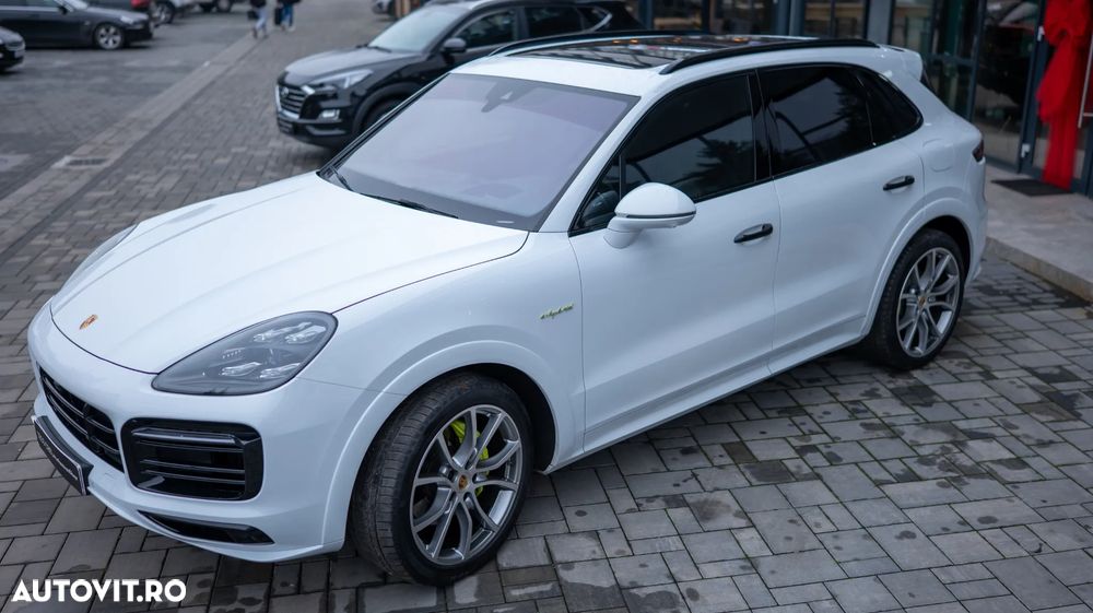 Porsche Cayenne E-Hybrid Tiptronic S - 3