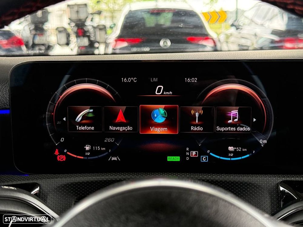 Mercedes-Benz A 250 e 8G-DCT AMG Line - 48