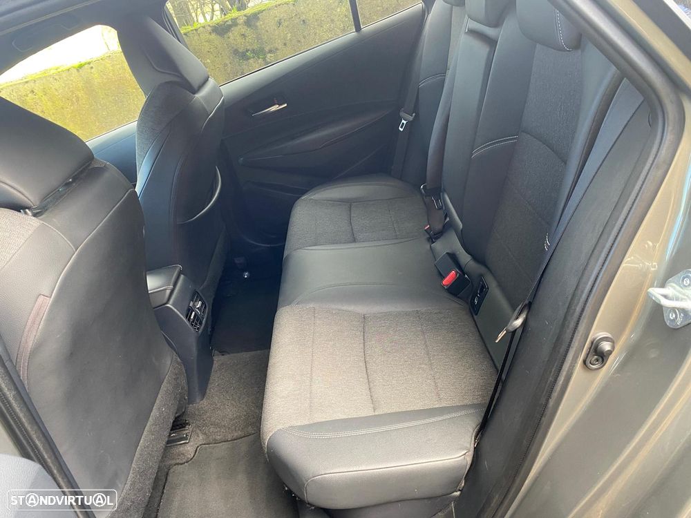 Toyota Corolla Touring Sports 1.8 Hybrid Comfort+P.Sport - 7