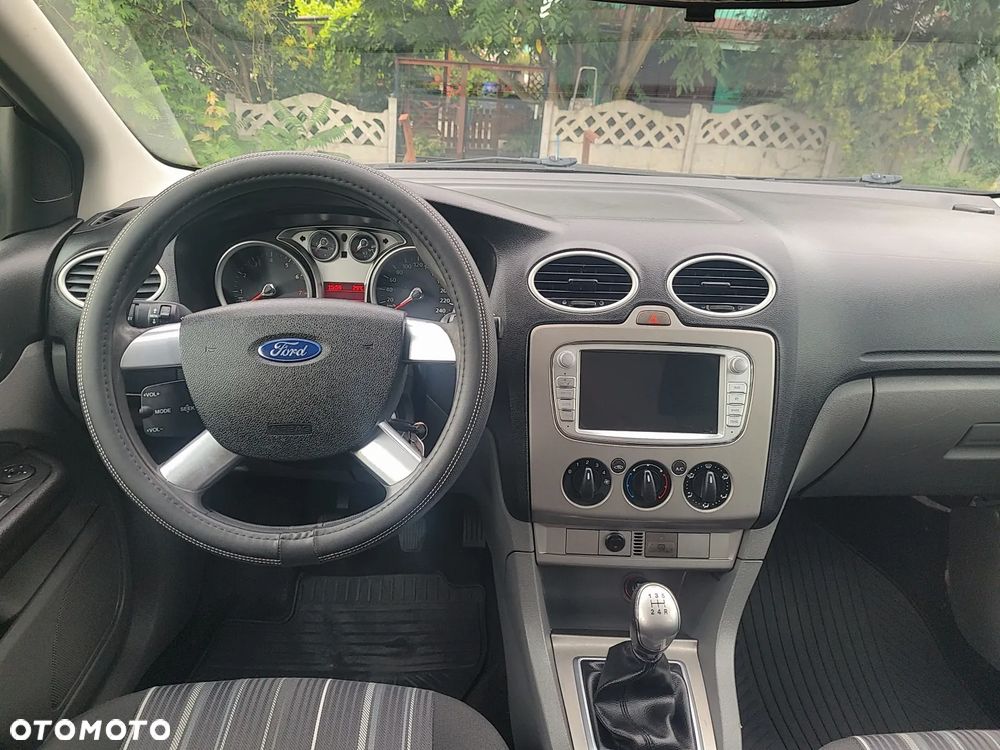 Ford Focus - 19