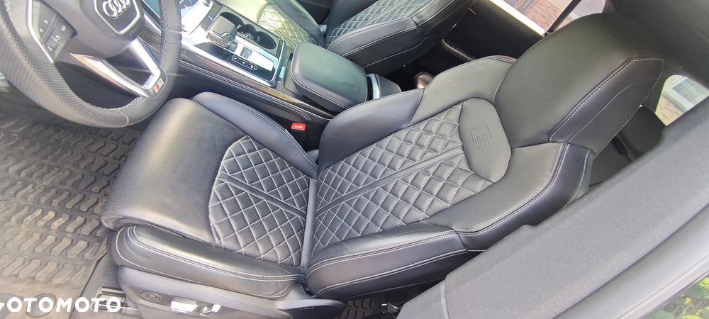Audi SQ8 TFSI Quattro Tiptronic - 7