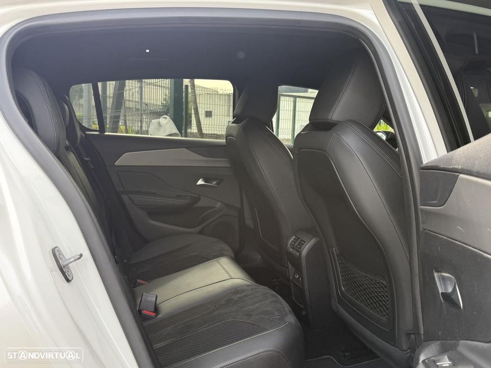 Peugeot 308 1.2 PureTech GT EAT8 - 47