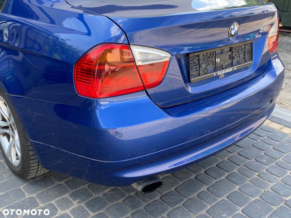 BMW E90 E91 LIFT ZDERZAK TYŁ TYLNY SEDAN MONTEGOBLAU METALLIC SCHWARZ - 1