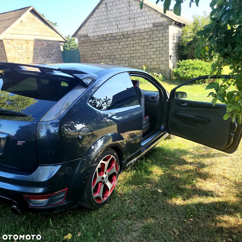 Ford Focus 2.5 ST - 1