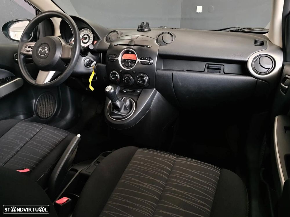 Mazda 2 1.3 MZR Comfort - 29