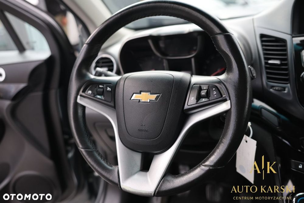 Chevrolet Orlando - 36