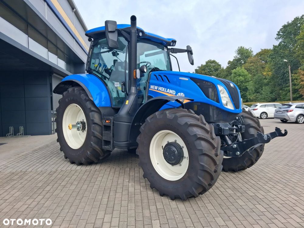 New Holland T6.180 Dynamic Command - 2