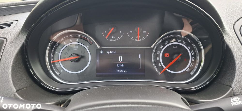 Opel Insignia 1.6 T Cosmo S&S - 19