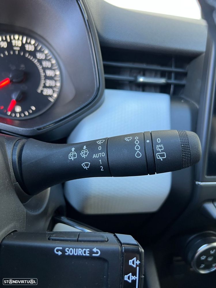 Renault Clio 1.0 TCe Techno - 13