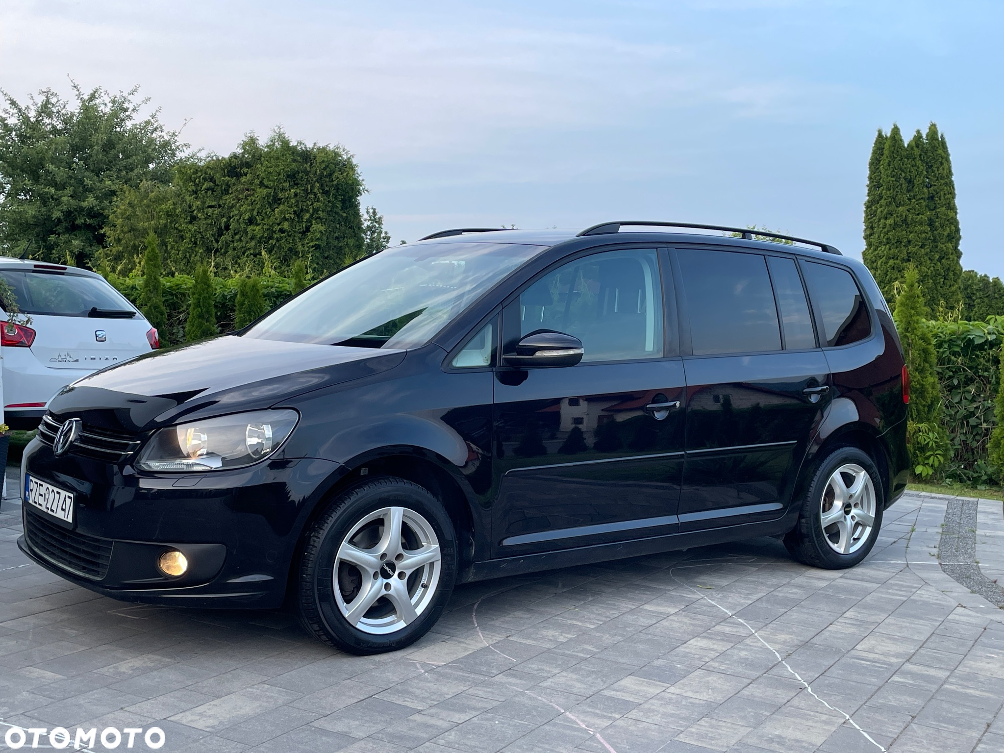 Volkswagen Touran 1.6 TDI DPF BlueMot Trendline - 10