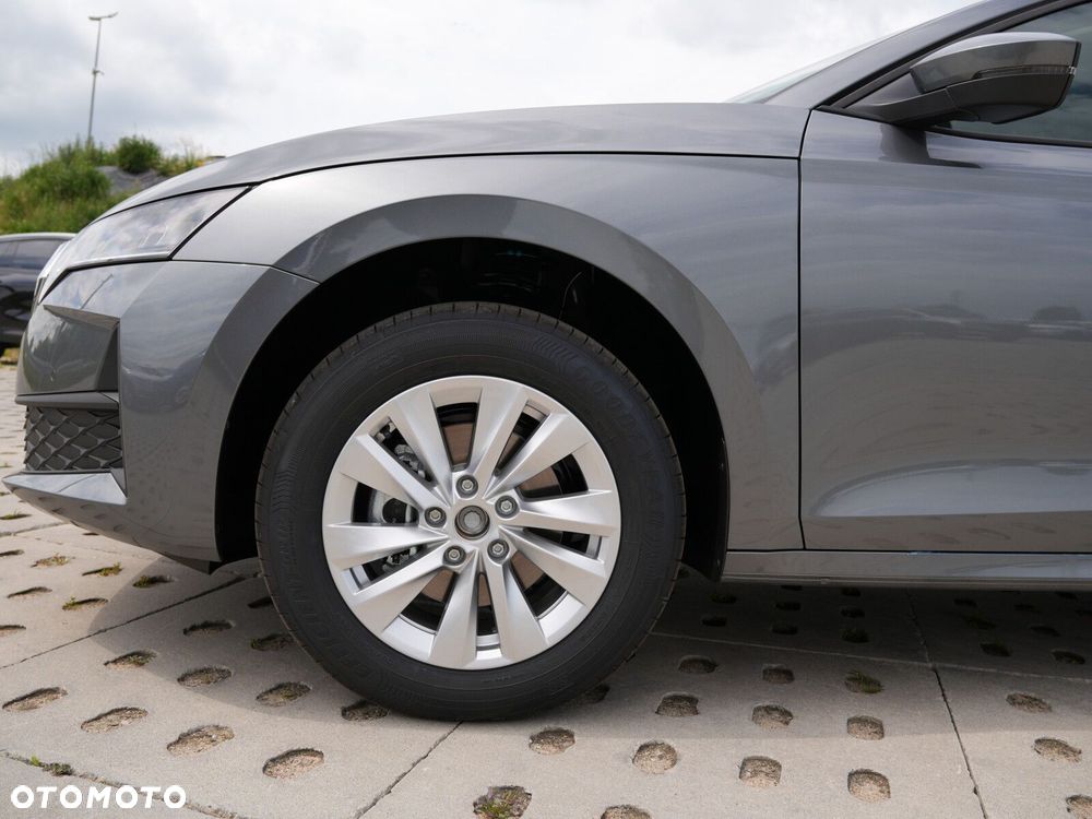 Skoda Octavia 1.5 TSI mHEV Drive Essence DSG - 10