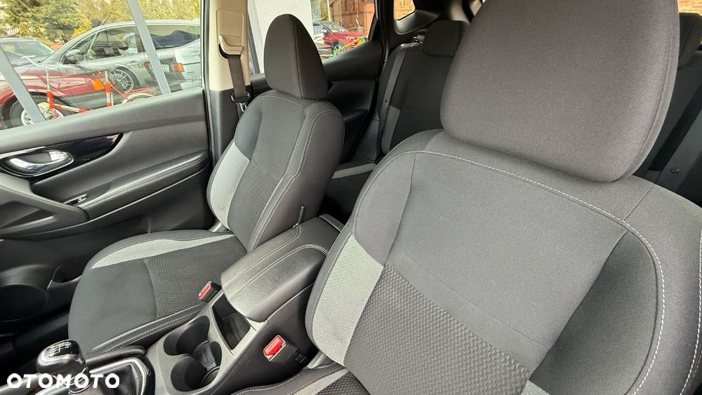 Nissan Qashqai - 22