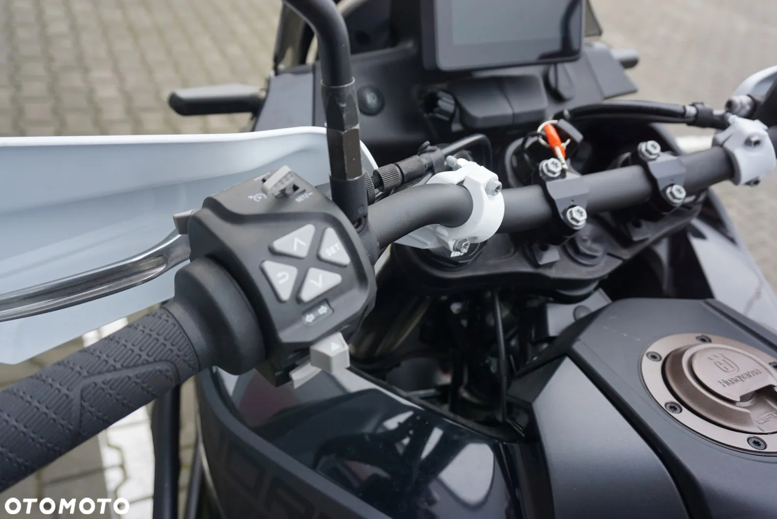 Husqvarna Inny - 14