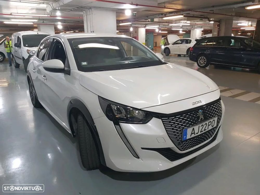 Peugeot e-208 50 kWh Allure - 4