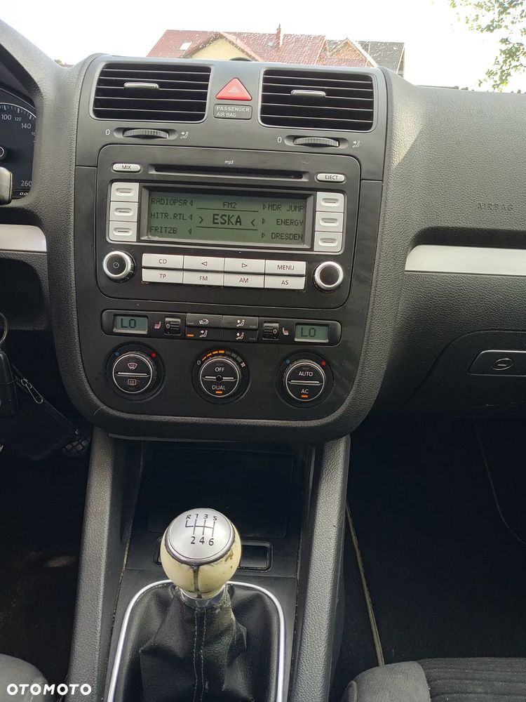 Volkswagen Golf 2.0 TDI United - 9