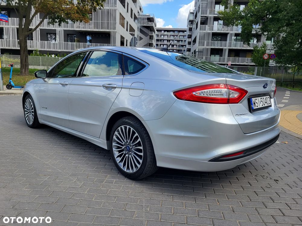 Ford Mondeo - 27