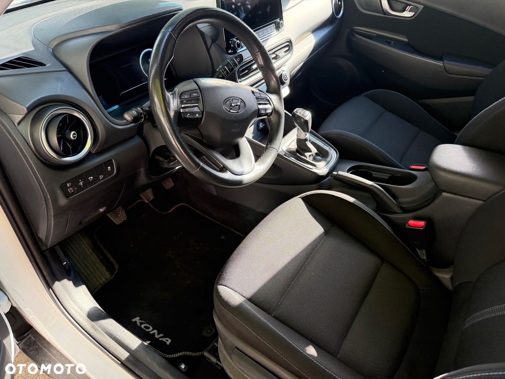 Hyundai Kona - 15