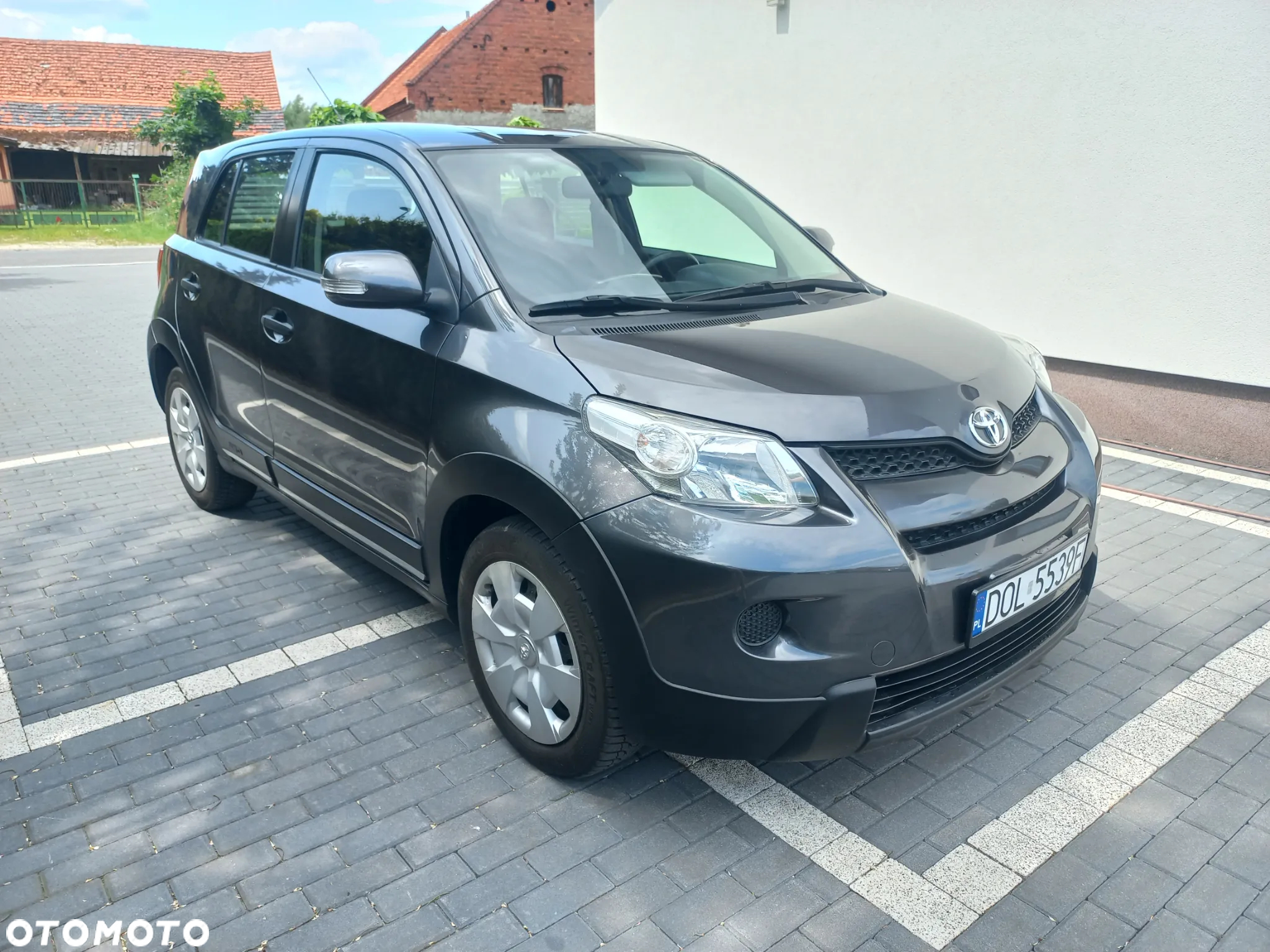 Toyota Urban Cruiser 1.4 D-4D 4x4 Club - 3