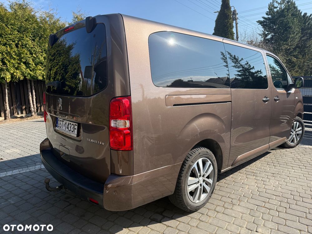 Peugeot Traveller 2.0 BlueHDi Long Business Vip - 28