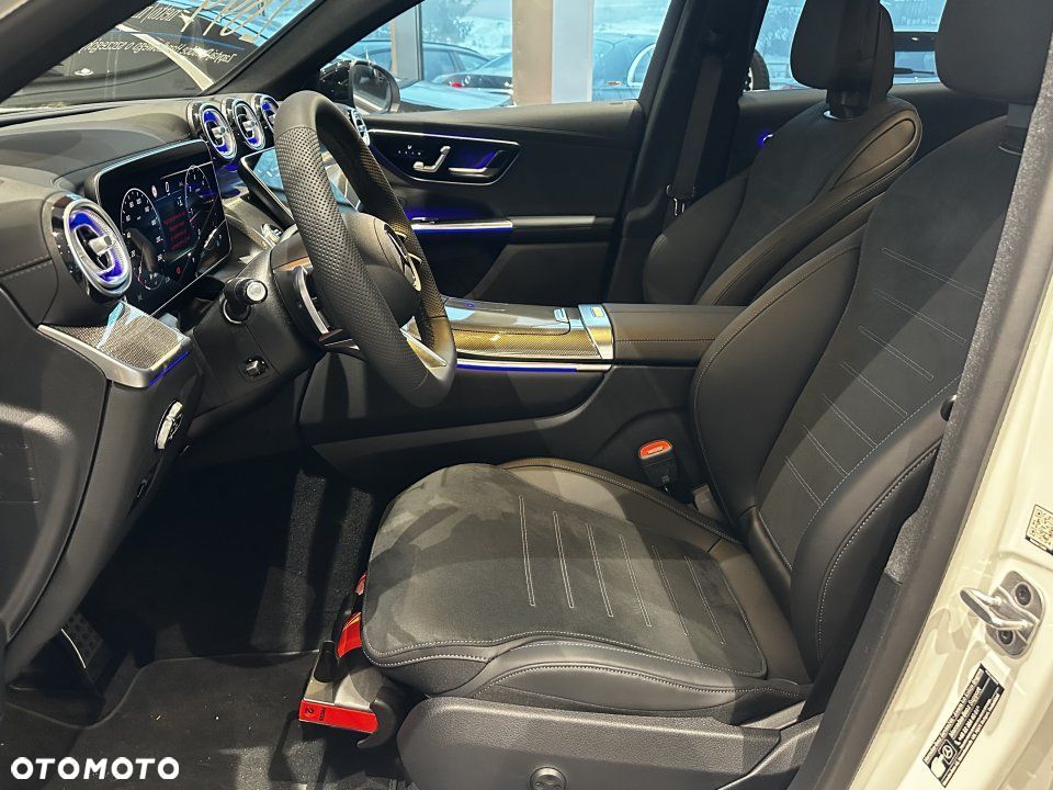 Mercedes-Benz GLC - 4