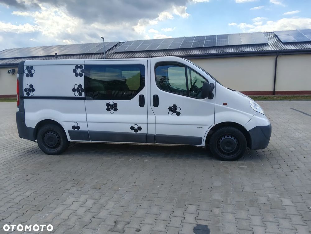 Opel Vivaro - 6