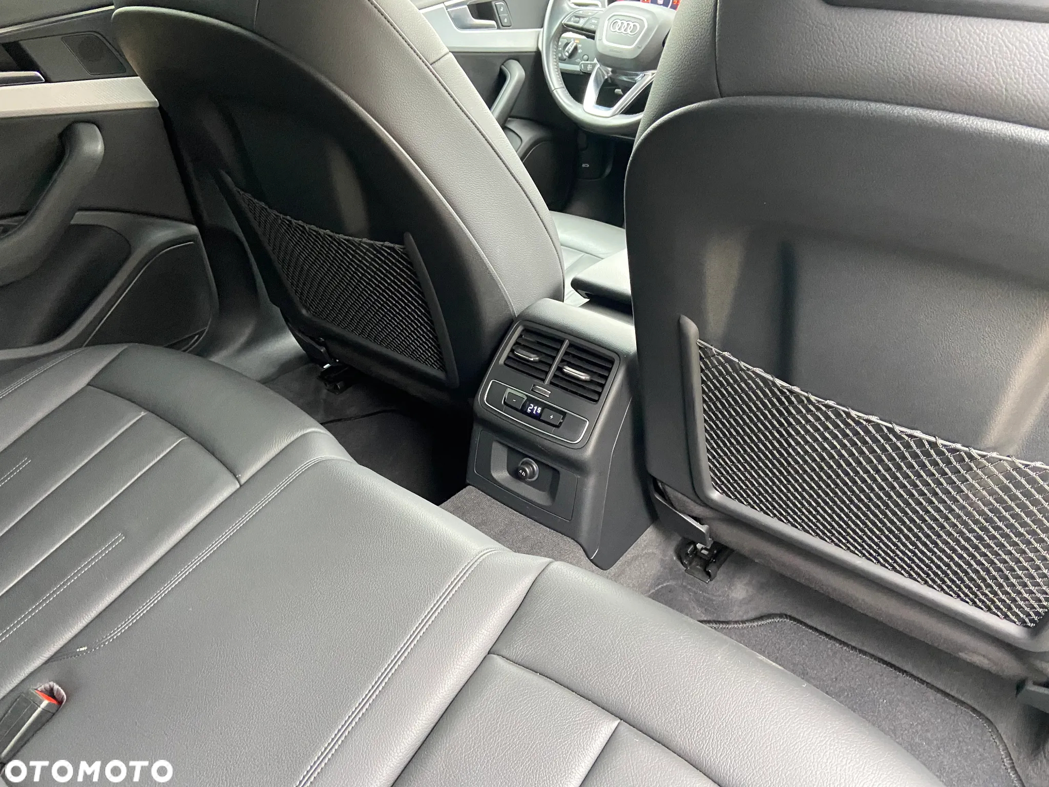 Audi A4 ver-45-tfsi-quattro-s-tronic-advanced - 32