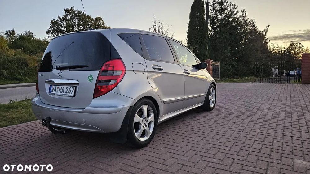 Mercedes-Benz Klasa A 170 Avantgarde Edition 10 - 6