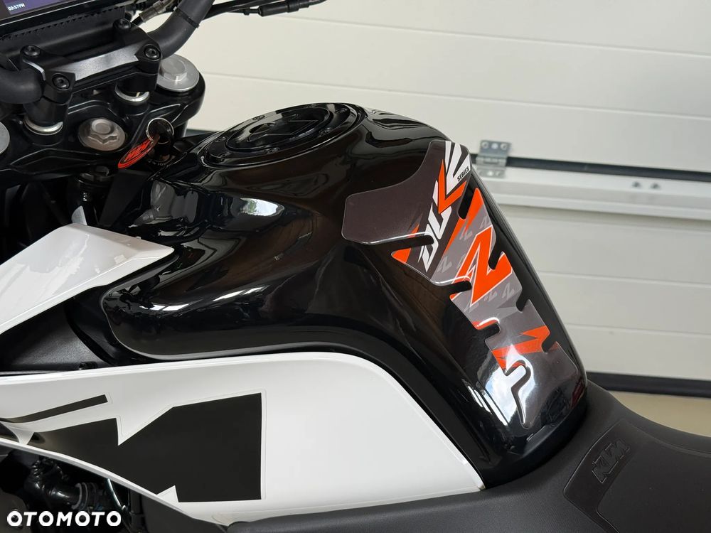 KTM Duke 125 - 17
